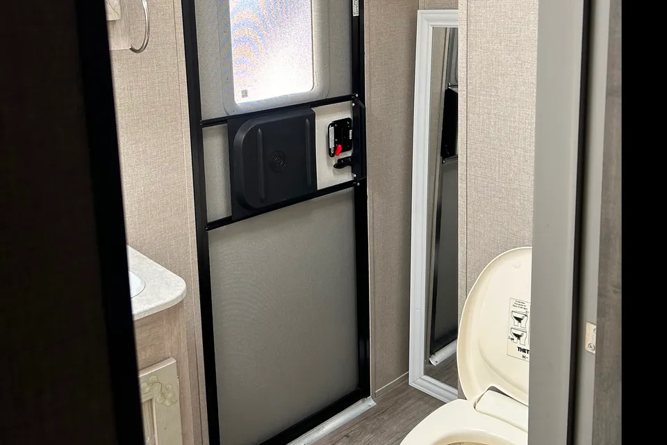 Coachmen Catalina Legacy Travel Trailer