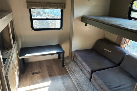 Coachmen Catalina Legacy Travel Trailer