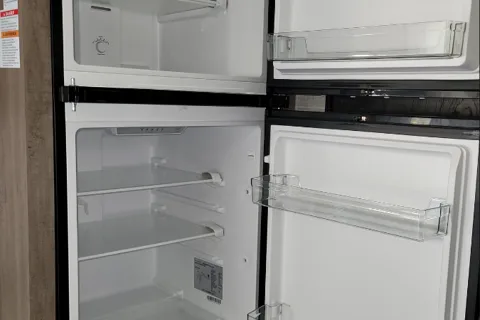 NEW Cozy Family Camper with Bunks - 2024 Starcraft 19BH
