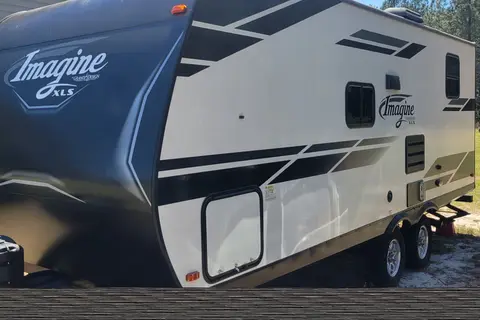 Jess & Nicks Getaway | Grand Design Imagine 21 BHE Travel Trailer