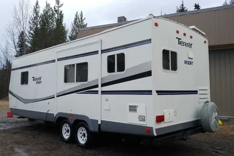 Get away Fleetwood Terry Resort Travel Trailer