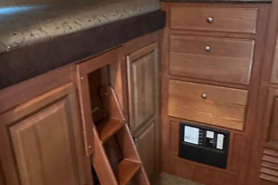 Jayco Eagle With Outdoor Kitchen