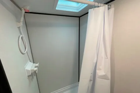 Krystal's Coleman 17B Travel Trailer