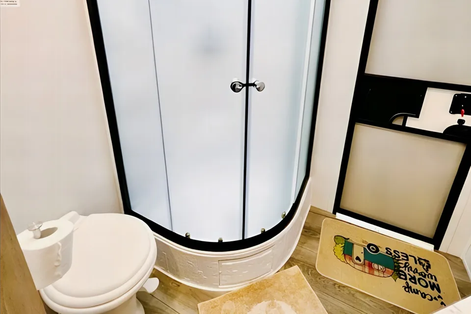1 Night free 2022 Alta Travel Trailer King Bed