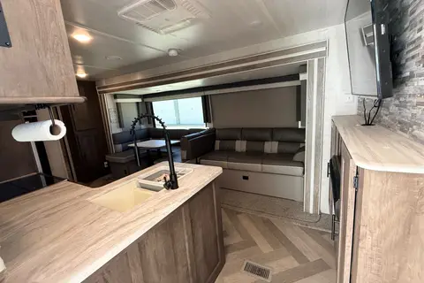 Alessi RV Adventures