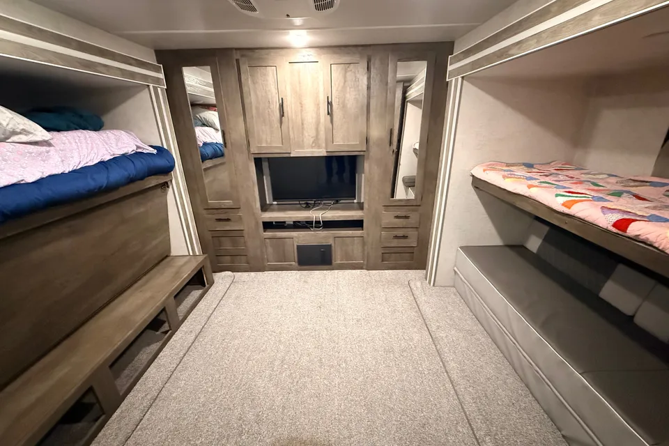 Alessi RV Adventures