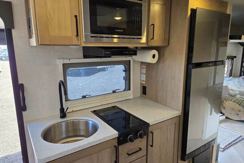 2024 Ember Overland Off Grid Trailer