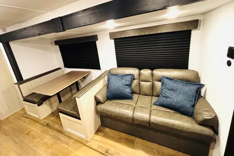 Brand New Palomino 345BHL Travel Trailer