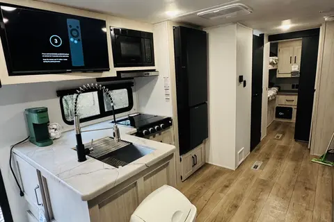 Brand New Palomino 345BHL Travel Trailer