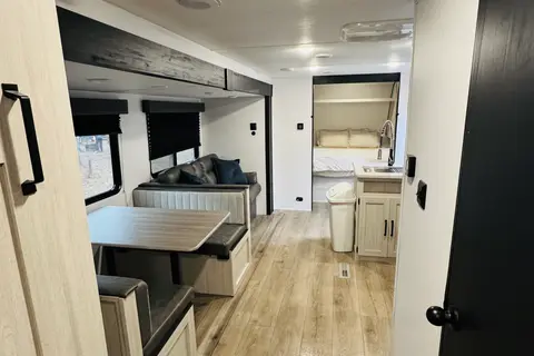 Brand New Palomino 345BHL Travel Trailer
