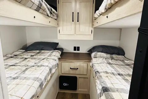 Brand New Palomino 345BHL Travel Trailer