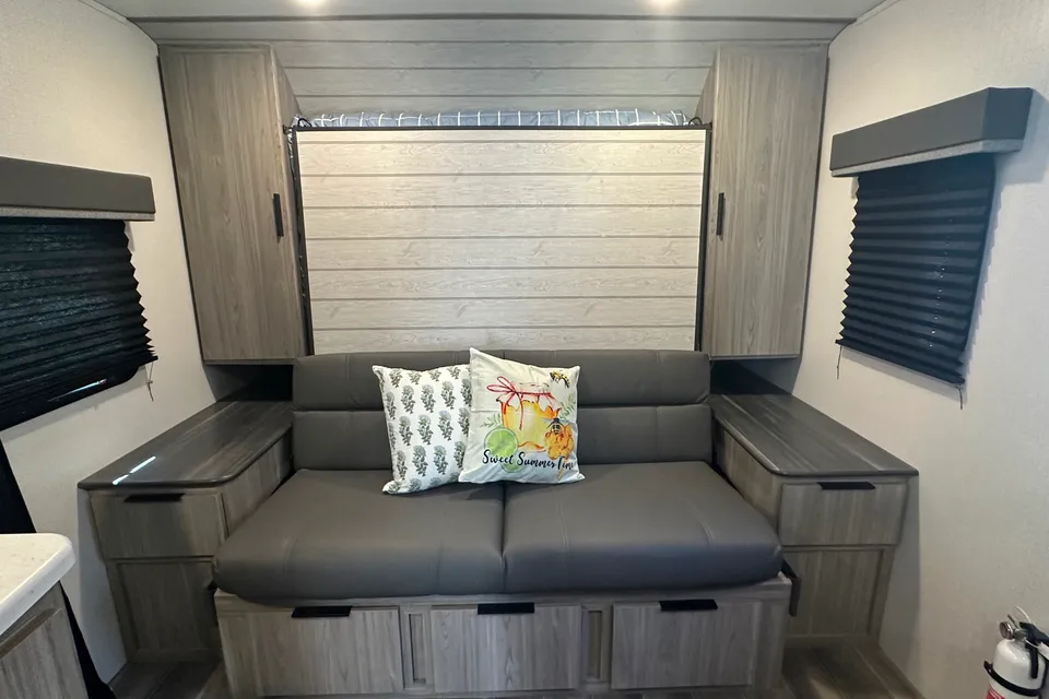 Jasmin Travel trailer