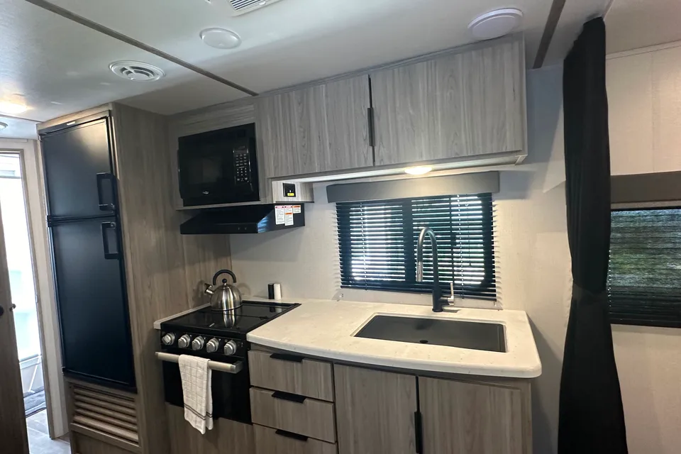 Jasmin Travel trailer