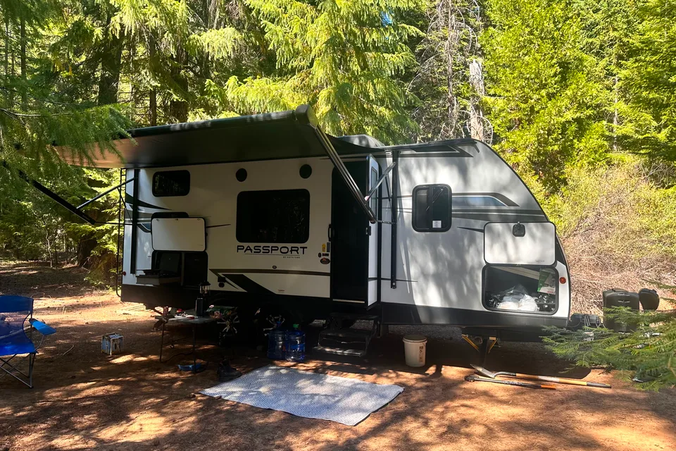 Jasmin Travel trailer