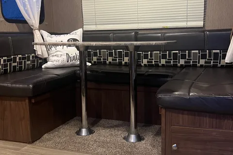 Monarch Meadows Coleman Toy Hauler