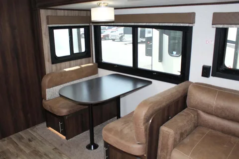 All you need to do is show up! FULLY STOCKED, FAMILY FRIENDLY like new 31’ with 2 slides Jayco WhiteHawk trailer!