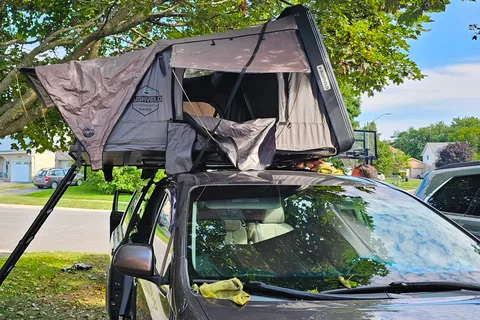 JC's TOYOTA SIENNA Campervan