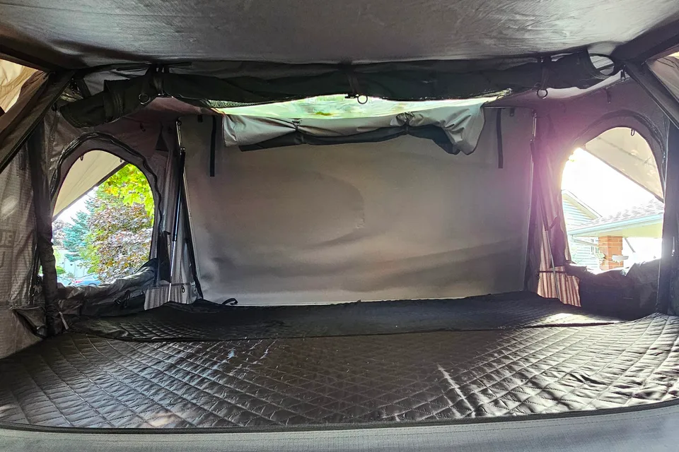 JC's TOYOTA SIENNA Campervan