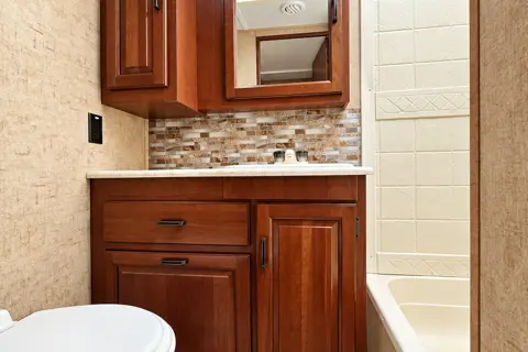 Family Adventure RV | Sleeps 8 | Easy Road Trip Ready - Unlimited WIFI!