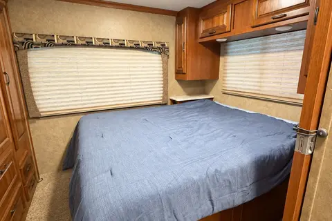 Family Adventure RV | Sleeps 8 | Easy Road Trip Ready - Unlimited WIFI!