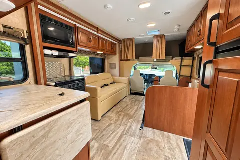 Family Adventure RV | Sleeps 8 | Easy Road Trip Ready - Unlimited WIFI!