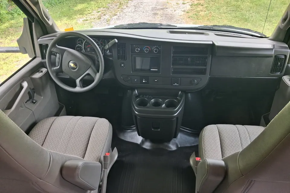 Gary 's Forest River Sunseeker LE 2150SLE Class C
