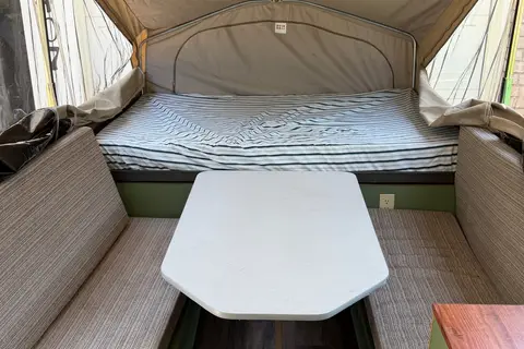 Cozy & Modern Pop-Up Camper for Family Getaways