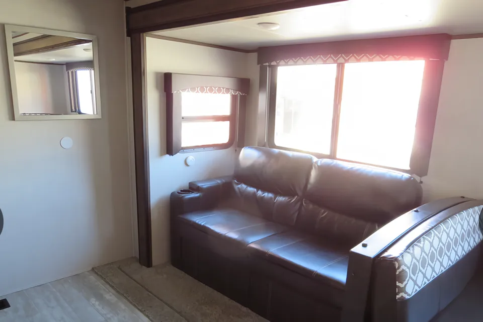 Christine's Prime Time Avenger Travel Trailer