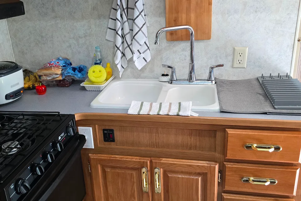 Triple Trouble Topaz Travel Trailer Cabin