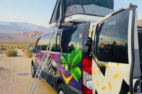 JACKPOT Ford Transit 350 Class B