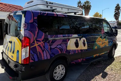 JACKPOT Ford Transit 350 Class B