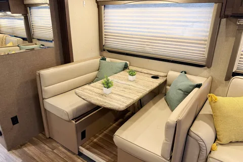 (#13) Lux Class A RV 31FT | Sleeps 8 | 2 Slide Outs | Burning Man | EDC