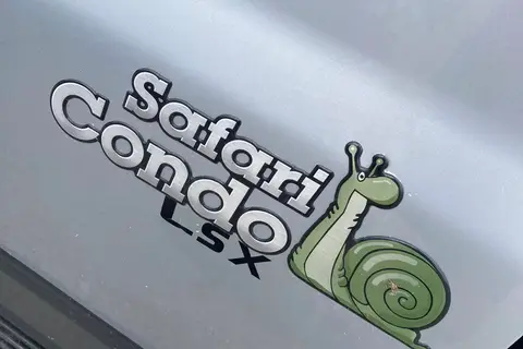 GMC SAVANA LSX SAFARI CONDO