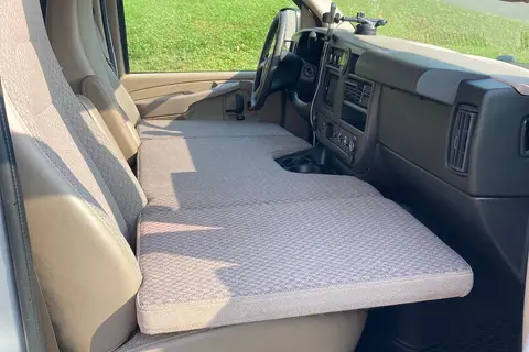 GMC SAVANA LSX SAFARI CONDO