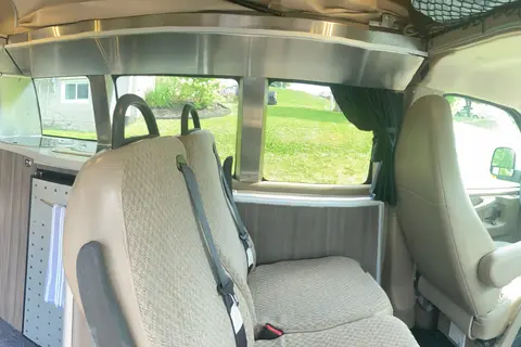 GMC SAVANA LSX SAFARI CONDO