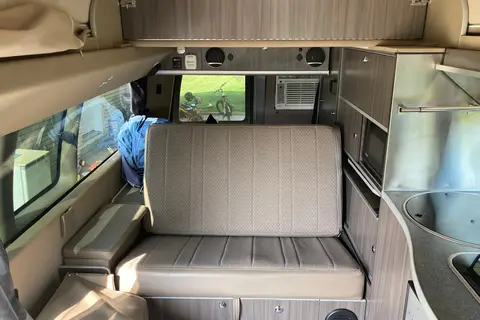 GMC SAVANA LSX SAFARI CONDO