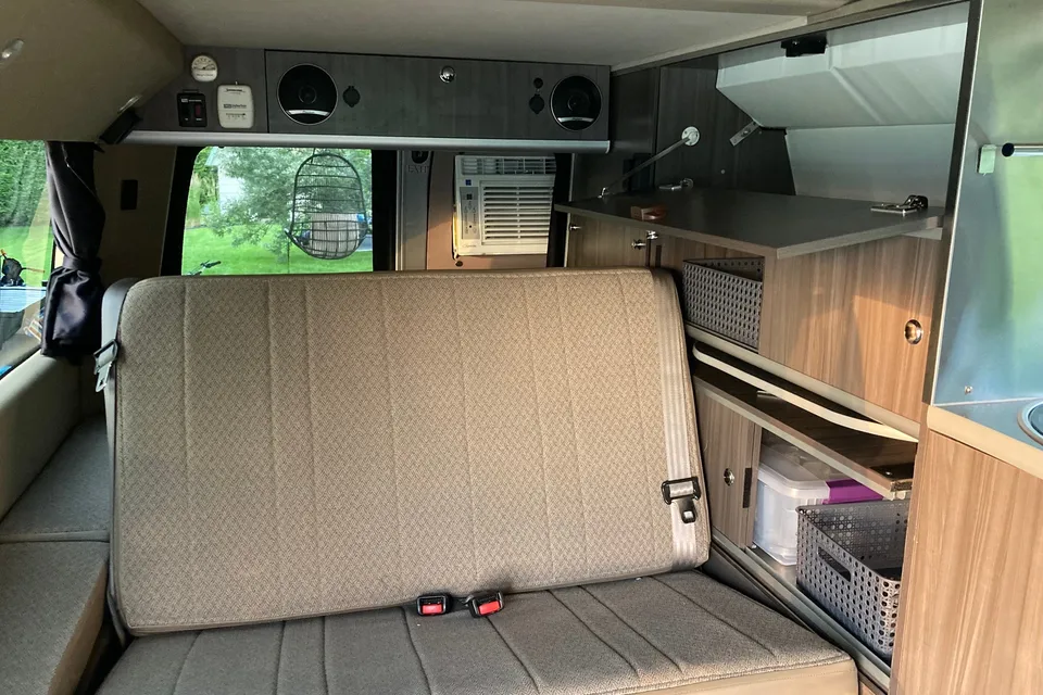 GMC SAVANA LSX SAFARI CONDO