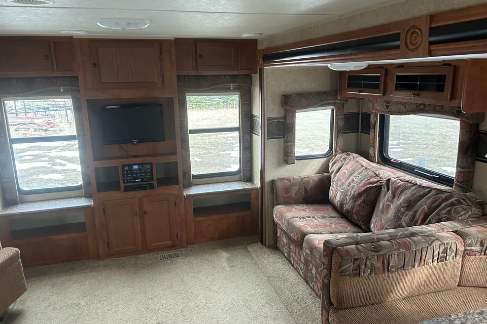 Skyline Nomad 307