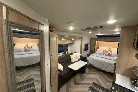 EMBER  201 fbq solarmax Travel Trailer