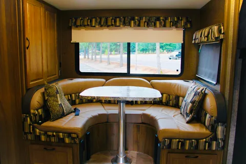 Mercedes Coachmen Prism 2200FS