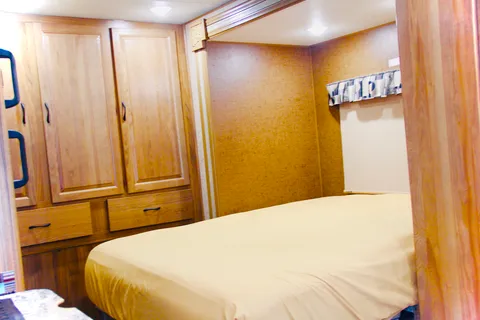Mercedes Coachmen Prism 2200FS