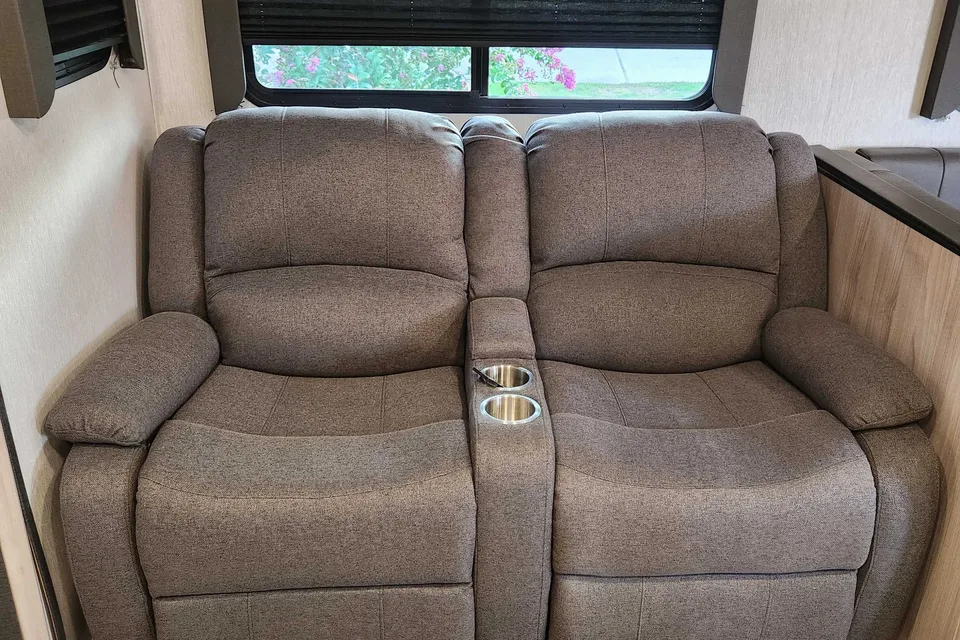 Davis Coachmen Travel Trailer