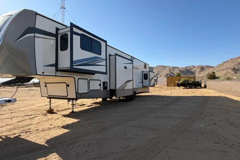 Brian's Forest River Hemisphere Fifth Wheel