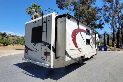 Sleeps 10, A/C, 2 Large Slide Outs, PRIVATE Queen Bedroom, Bunkhouse