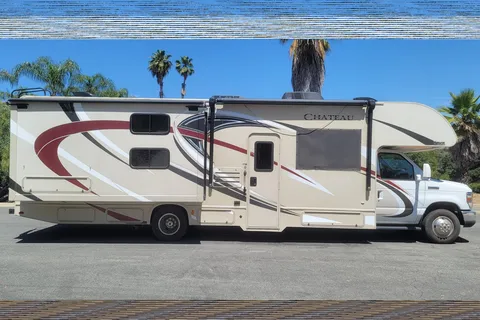Sleeps 10, A/C, 2 Large Slide Outs, PRIVATE Queen Bedroom, Bunkhouse