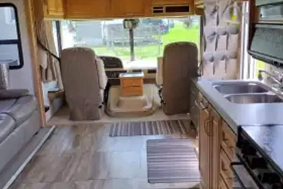 WOODLAND BOUNDER