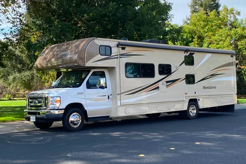Our home away from home w/bunk beds! *Pet Friendly*