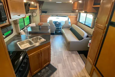 Our home away from home w/bunk beds! *Pet Friendly*