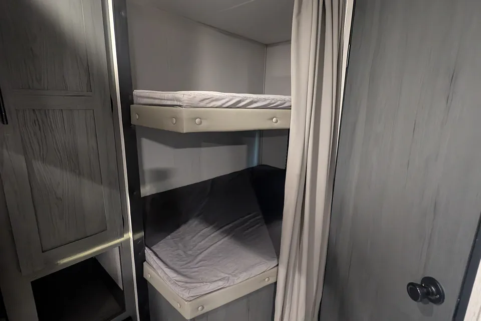Andrea's Dutchmen Aspen Travel Trailer