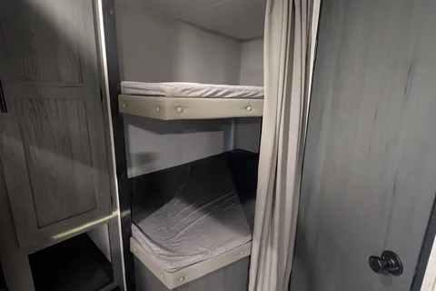 Andrea's Dutchmen Aspen Travel Trailer